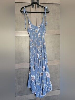 Angie Blue Floral Midi Dress